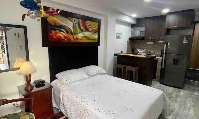 Cali Condominio | Pretty & Modern Private Studio 202