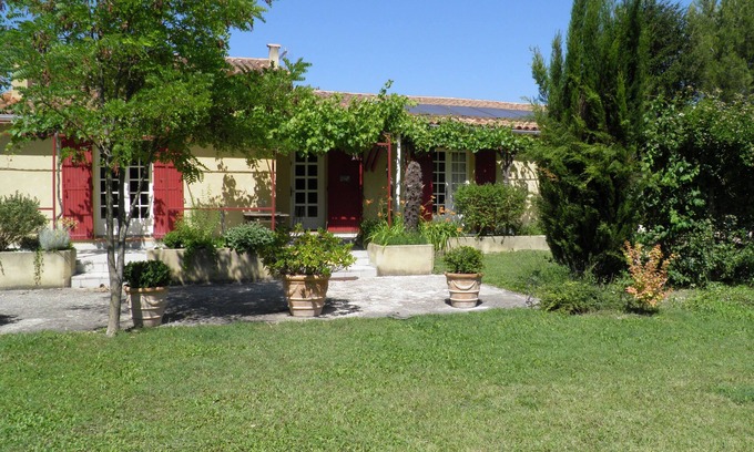Velleron Villa | Bonita villa provenzal a los pies de los Monts de Vaucluse