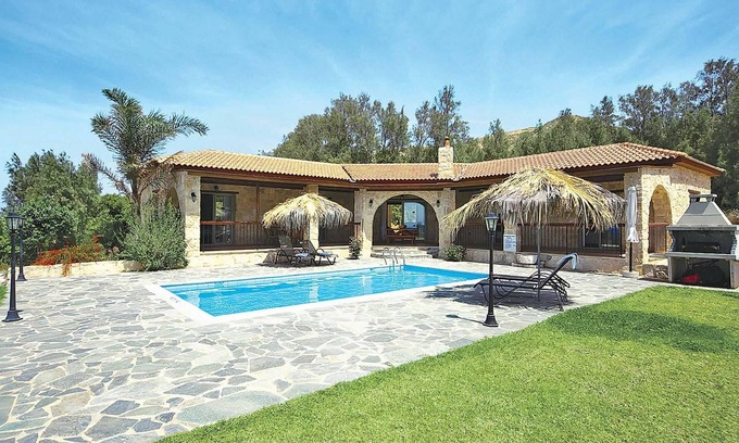 Pomos Villa | Pretty stone villa, wonderful veiws out to sea