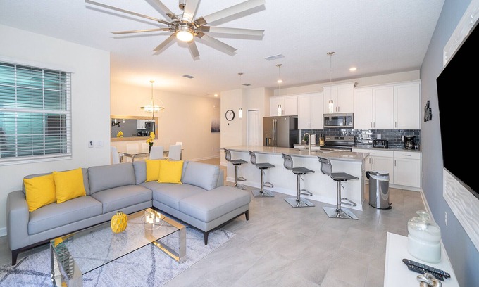 Kissimmee Chalet De Esquí | Pretty Townhouse 4Bed/3Bath/Pool/5Min Disney