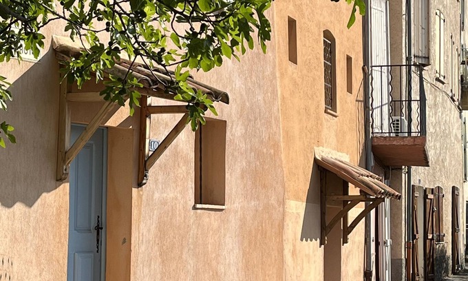 Callas Casa | Pretty village house with character in Provence
