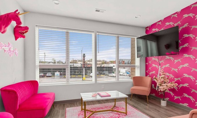 Maxwell Condominio | PrettyInnPink Nashville