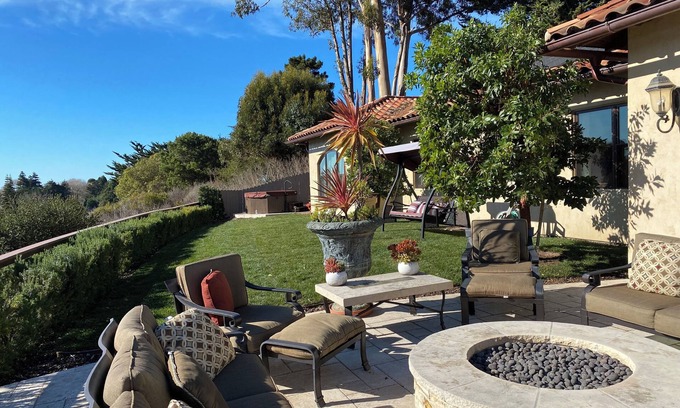 Hatton Fields Casa | Back on listings - Popular Luxury Home in Carmel-By-The-Sea , 30+ days min stay