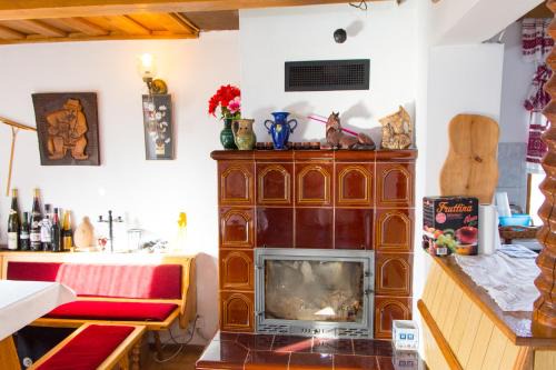 Beltinci Casa | Pri konjskem pajdašu
