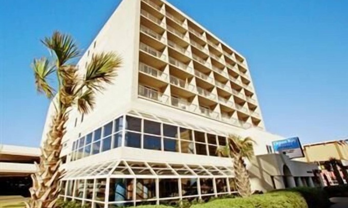 Northeast Virginia Beach Hotel | Hermosa vista al mar con balcón - Justo al lado de la playa