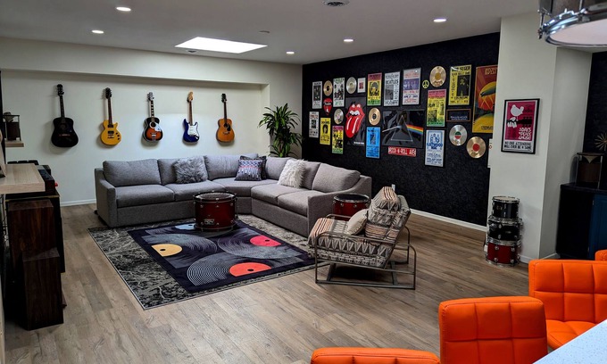 Saint Peter Apartamento | Prime Downtown Music Lovers Experience! Nostalgic Mid-Mod In Historic St Peter
