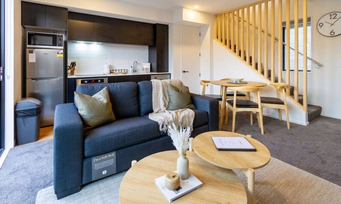 Christchurch Casa | Prime Family 4 Bedroom Retreat Near Stadium and Cafe