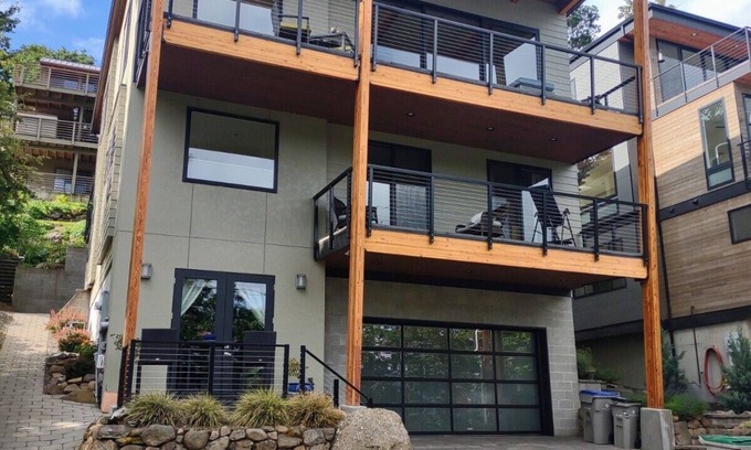 Hood River Apartamento | ¡Escápese de la gran ciudad, estacione su automóvil, camine y ande en bicicleta por todas partes!