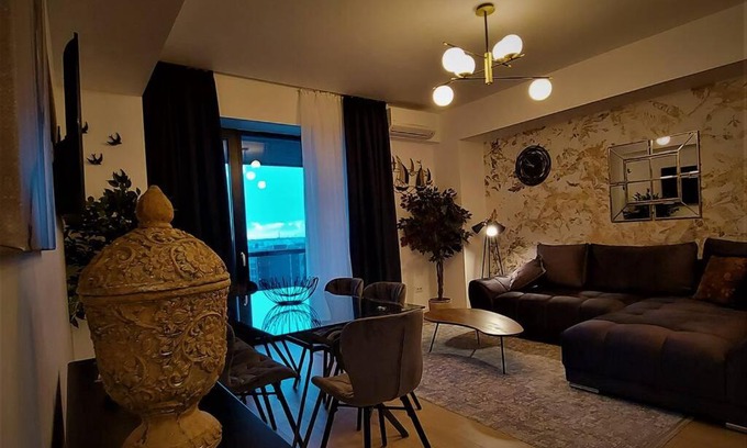 Constanta Apartamento | Prime location, Sea view flat near the Beach