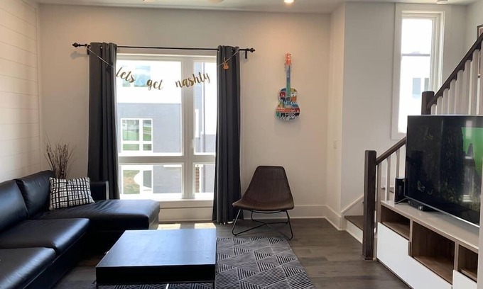 Nashville Apartamento | Prime location to all of booming Nashville