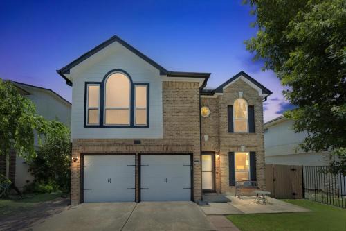 Greenslopes At Lake Creek Casa | Prime Round Rock, TX Getaway home