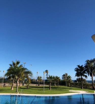 Roquetas de Mar Apartamento | Primera linea costa Almeria con WIFI