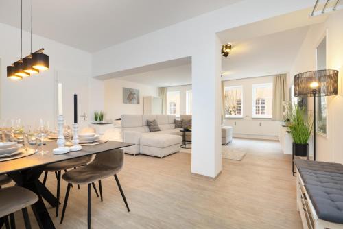 Innenstadt - Sankt Ulrich-Dom Apartamento | Primero City-Loftdomizil I 84qm Innenstadt Rathaus I Gemeinschaftsterrasse 6 P