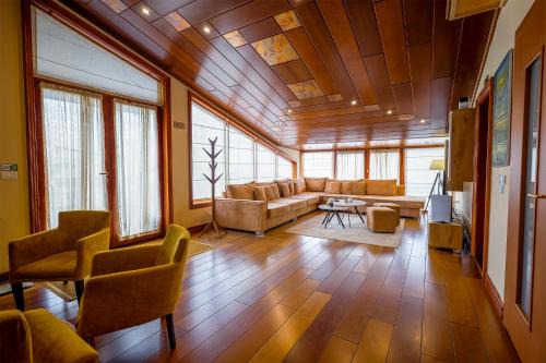 Tirana Apartamento | PrimeStay Tirana Penthouse