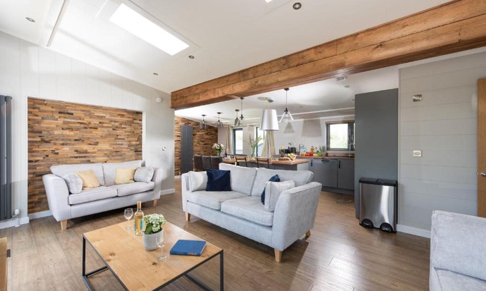 Lifton Casa | Primrose Lodge, 25 Roadford Lake Lodges