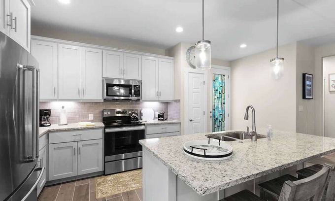 Canyon Lake Casa | Pristine 3-bedroom Home Near Canyon Lake!
