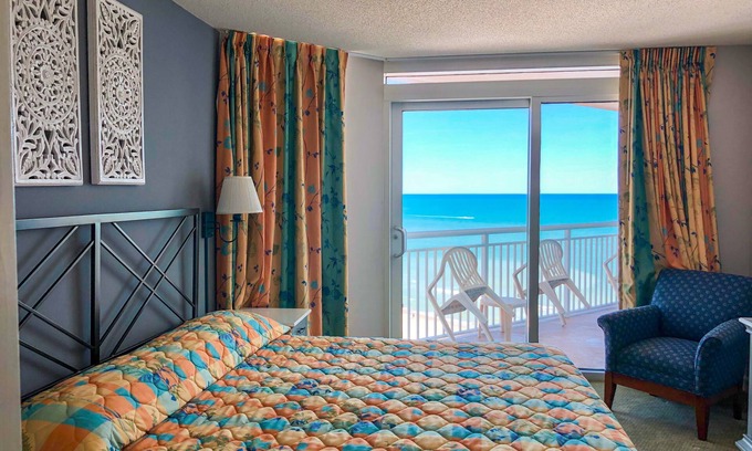 Myrtle Beach Condominio | Pristine Condo Magnificent Ocean View, Lots of Upgrade, 11th Floor