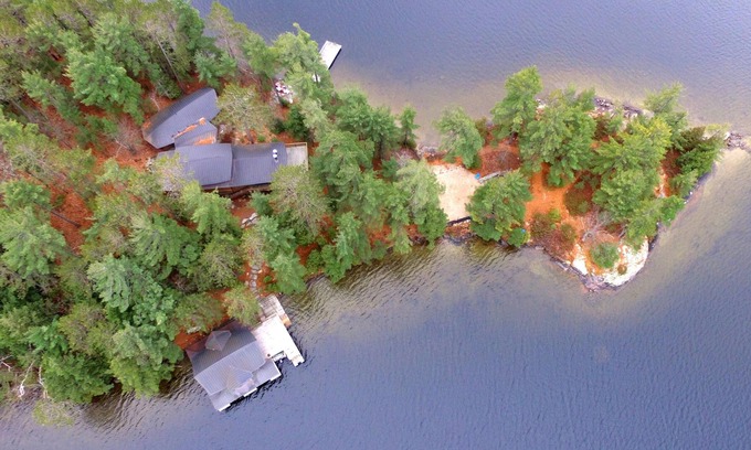 Seguin Cabaña | Privacy! Lake Rosseau! A Natural Muskoka Beauty! Sleeps 15! 5 Bath!