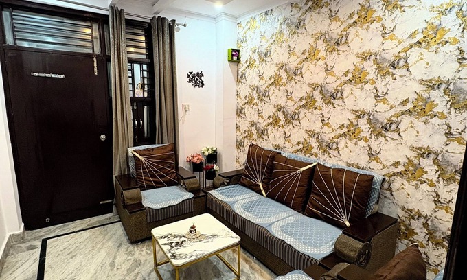 South West Apartamento | Private 1 BHK Apartment in New Delhi Couple Friendly