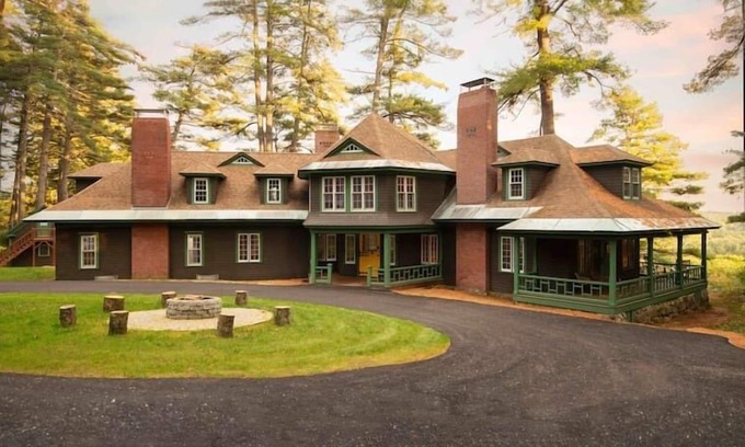Tuftonboro Casa | Private 10BR Estate on 60 Acres, Sleeps 20, Trails, Pond, Chef-Ready Kitchen