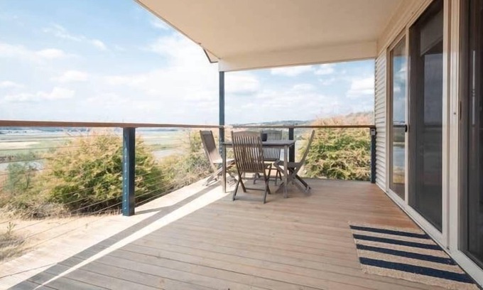 Legana Cabina | Private 2 bedroom cabin retreat