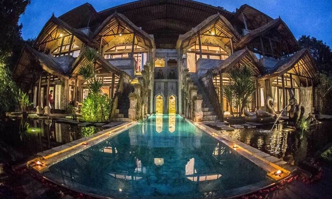 Lodtunduh Villa | Villa privada de 3 dormitorios - Diseño único del castillo