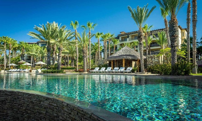Cabo Bello Condominio | Lujo 3BR Esperanza Villa 2601 pies. Acceso al Esperanza Resort & Amenities