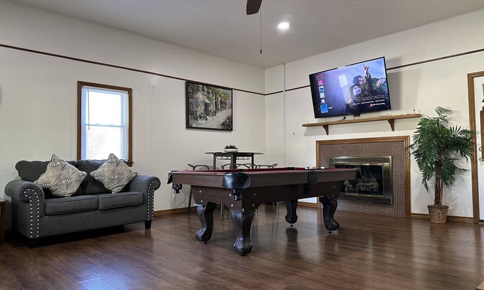 Wayne Casa | Privado 4 BDRM / 3 BTHS ❤️