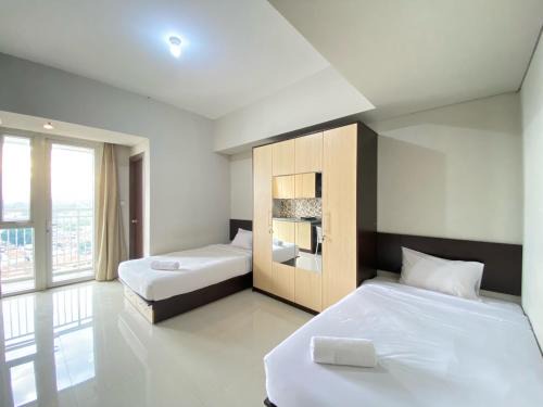 Hegarmanah Apartamento | Private and Spacious Studio Room at Skyland City Jatinangor By Travelio