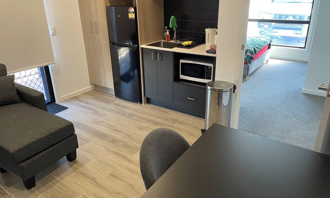 Collingwood Park Apartamento | Private apartment room unit, fully furnished located 35 mins from Brisbane cbd