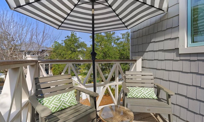 Rosemary Beach Cabaña | PRIVATE BEACH/POOL ACCESS-Cozy Getaway Retreat-Newly Refurbished