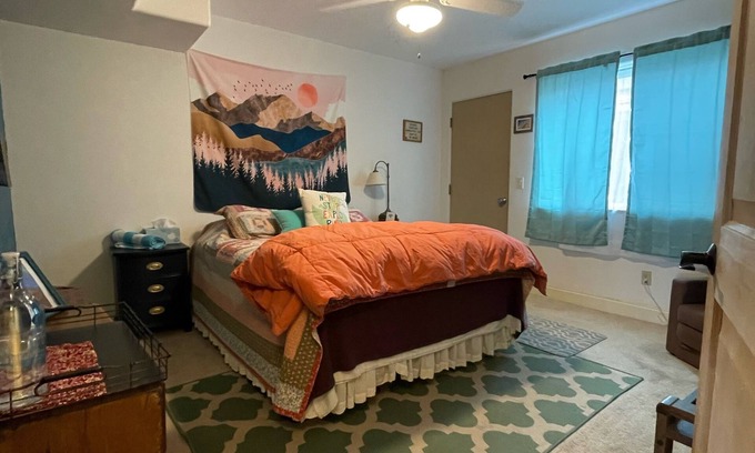 Cayucos Casa | Private Bedroom and Bathroom