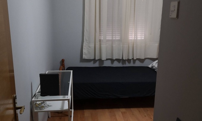 Campanillas Condominio | Habitacion privado