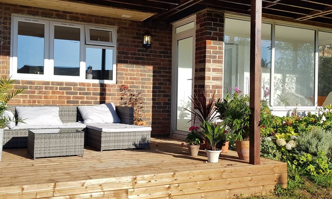 Saltdean Apartamento | Private Brand New Coastal Garden Flat