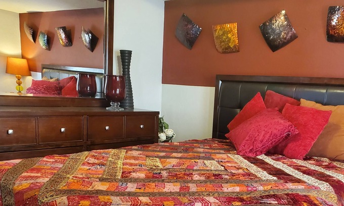 Carefree Apartamento | Private casita in Carefree, optional private sunset cruise on private yacht