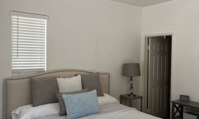 Indio Apartamento | Private Casita inside Beautiful Desert Neighborhood