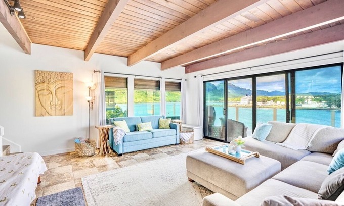 Nawiliwili Condominio | Private Cliffside Ohana Retreat at Kalapaki Beach!