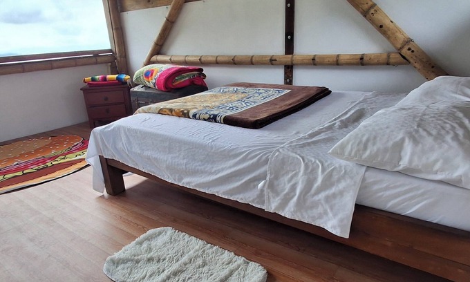 Alegrias Cabina | Cabaña en el campo privada para parejas ideal para repirar aire puro y descansar