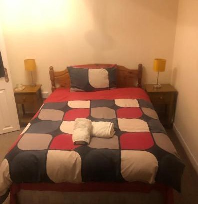 Clontarf Casa | Private comfortable bedroom with ensuite