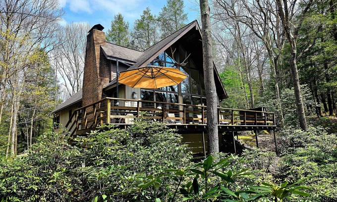 Ohiopyle Chalet De Esquí | Private Couple's Retreat Mountain Chalet