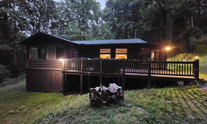 Sevierville Casa | 40 min to Pigeon Forge and Gatlinburg,