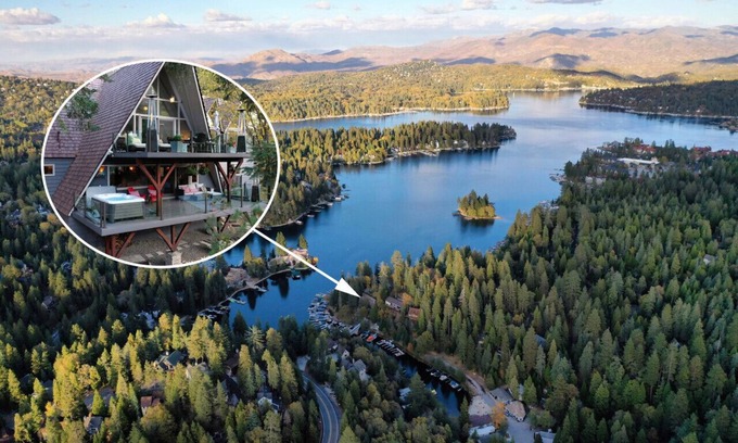 Blue Jay Cabina | Private Dock! Swim and Fish! Hot TUB! Rocky Point, Surreal location!