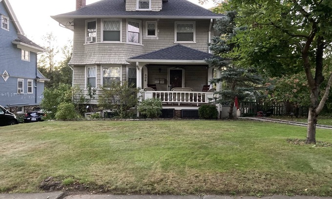 White Plains Apartamento | Private entrance Apartment Ground Floor of House
