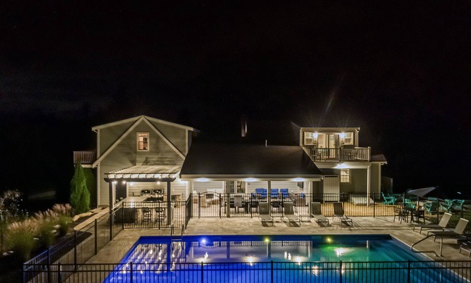 Orleans Casa | Private Estate, heated pool, outdoor Livingroom, kitchen, 11 bedrooms, sleeps 20