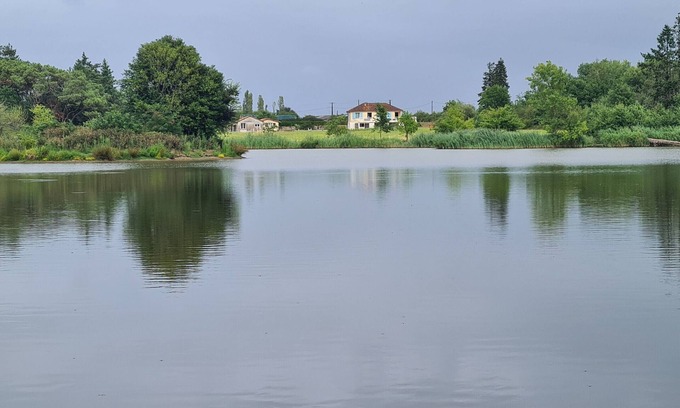 Belabre Cabaña | Casa rural con piscina, lofts y pesca en un paraíso natural de Berry y Poitou