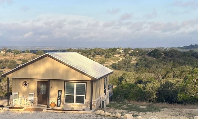 Center Point Casa | Private Hill Country retreat with amazing scenic views.