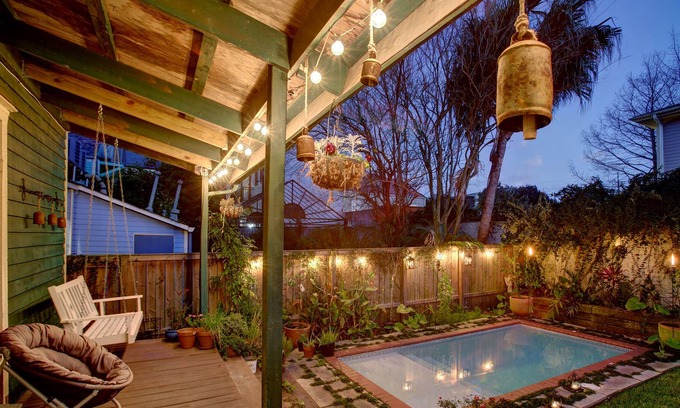 Faubourg Marigny Cabaña | Private, historic cottage just steps to Frenchmen St & the French Quarter
