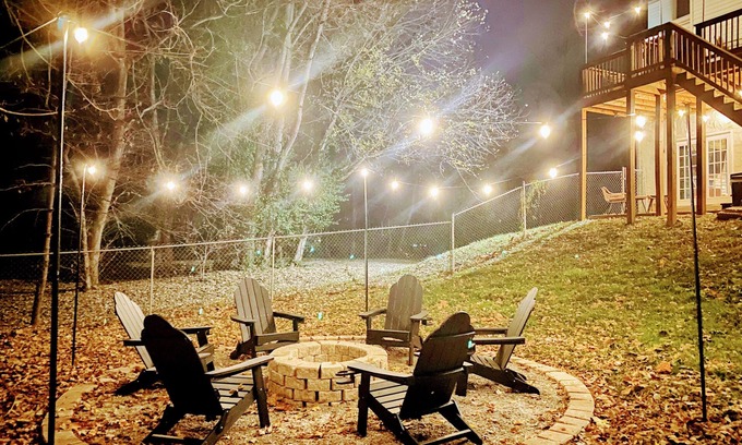 Prospect Casa | Private Home, Hot Tub near the Ohio River, Kentucky Derby, Bourbon Trail
