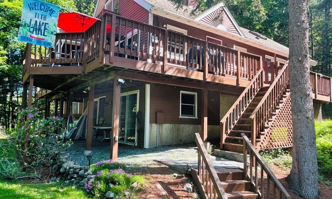 Bridgewater Casa | Private Home, King Bed, Beach Access, Fire Pit
