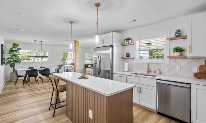 Kernersville Casa | Private home near Greensboro GSO Airport 20% off in checkout limited time